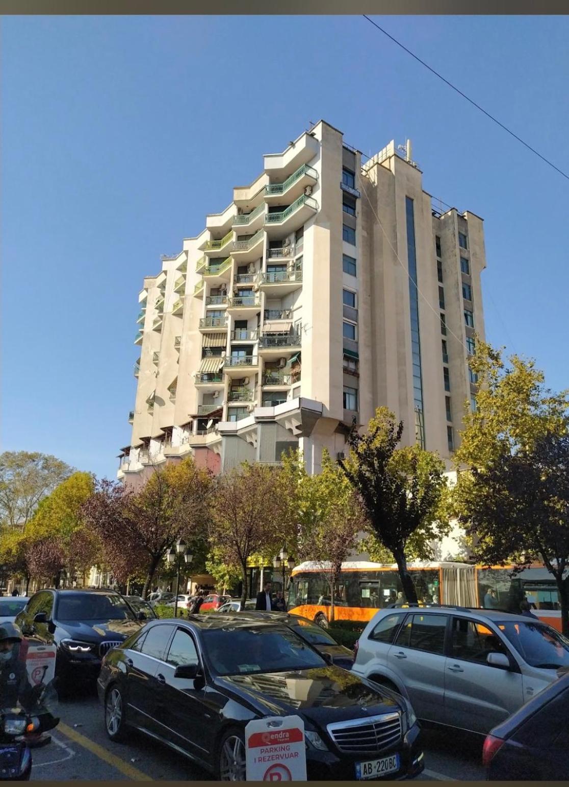 Apartament Center Tirana Exterior photo